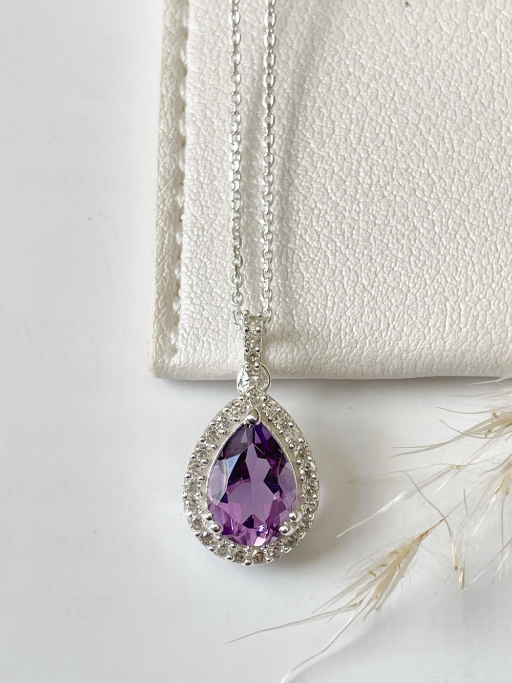 Pretty natural Amethyst Tear drop pendant necklace with white topaz S925 silver